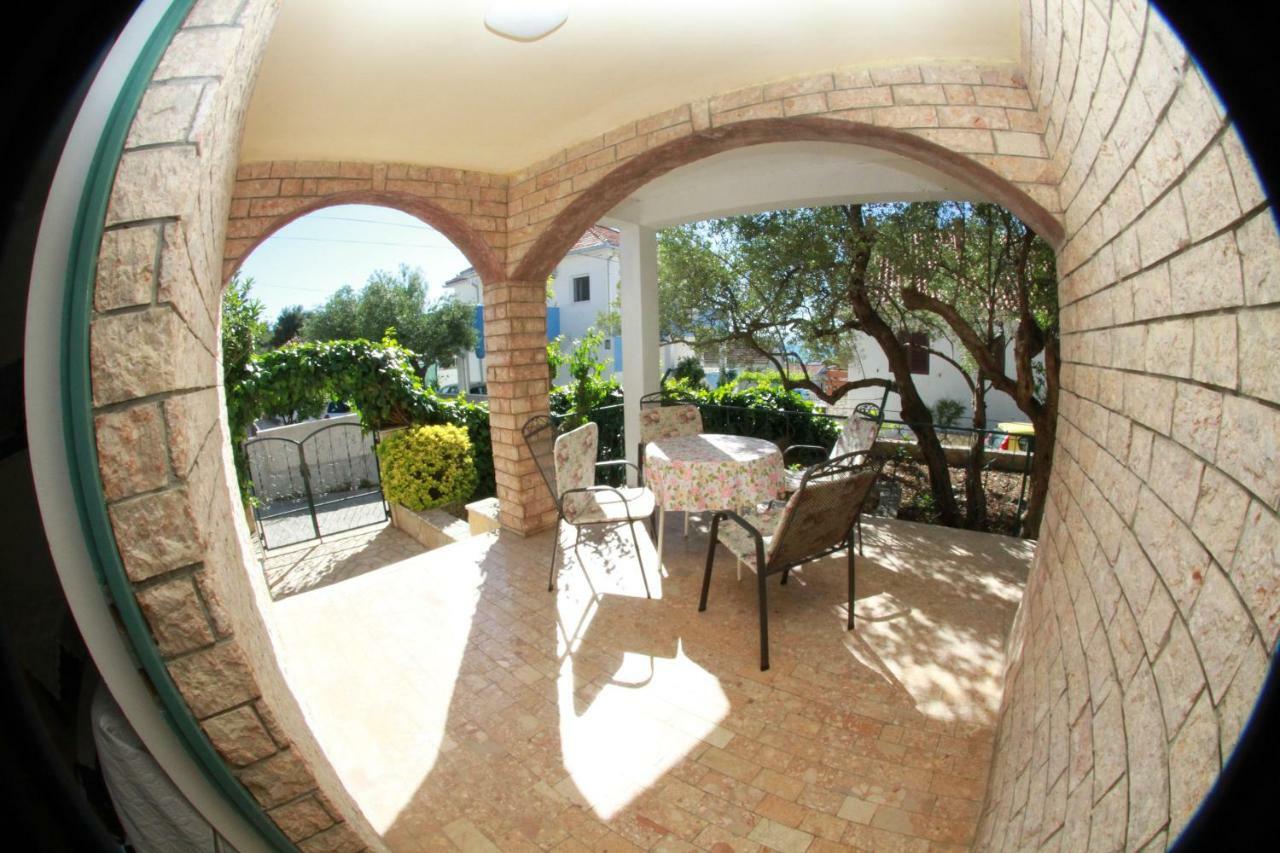 Apartman Gordana Трогир Екстериор снимка